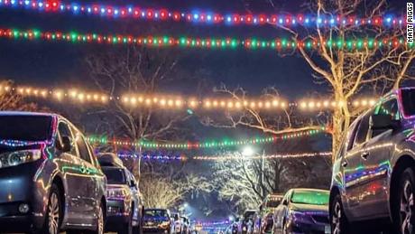 How a kind gesture and a string of Christmas lights connected a community