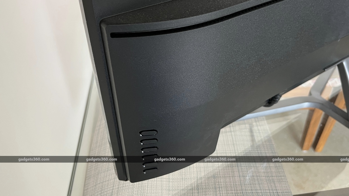 viewsonic 4k entertainment monitor vx3211 review buttons ViewSonic