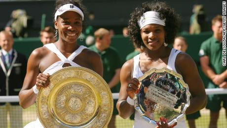 Venus (L) defeated sister Serena in the 2008 Wimbledon final in which only Williams played.