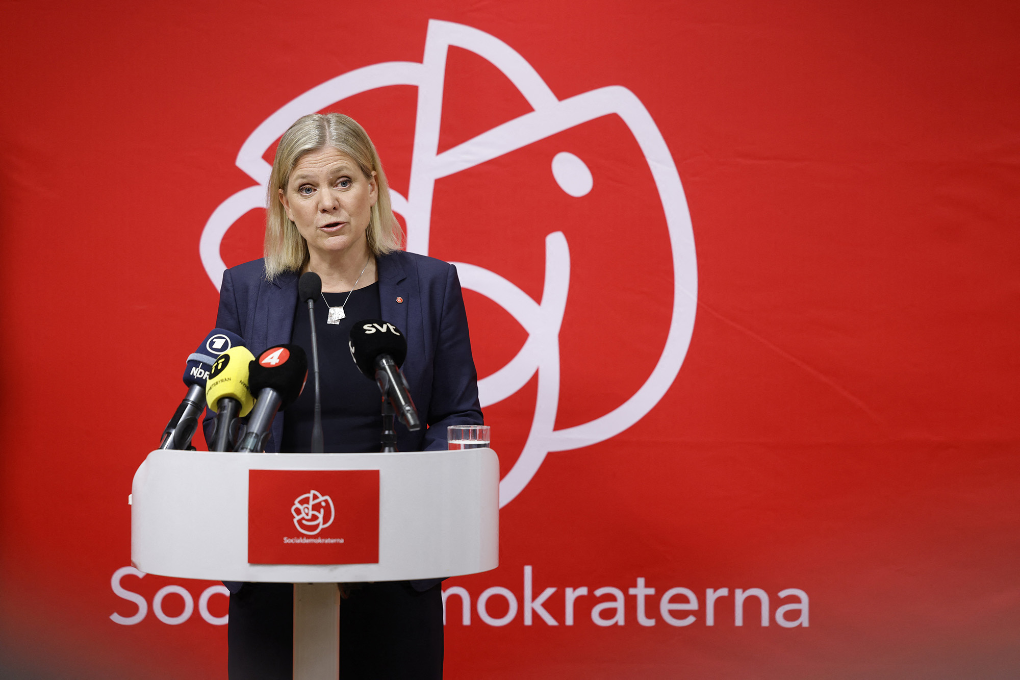 Swedish Prime Minister Magdalena Andersson gives a press conference on May 15 after a meeting at the headquarters of the ruling Social Democratic Party in Stockholm, Sweden.