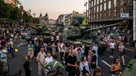 Ukrainian cities ban Independence Day events as Zelensky warns against "very ugly" to attack